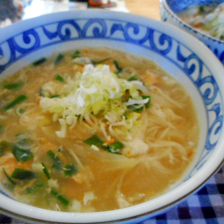 三種ネギと卵のにゅう麺